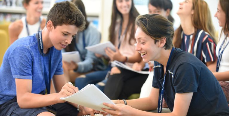 Summer camps in London for teenagers